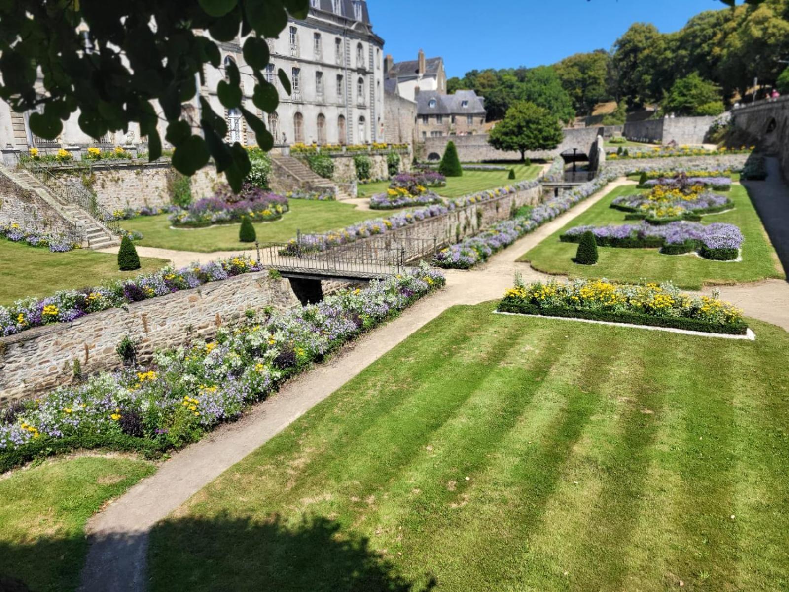 Gite De La Muse Centre Ville - Jardin Serent Екстер'єр фото